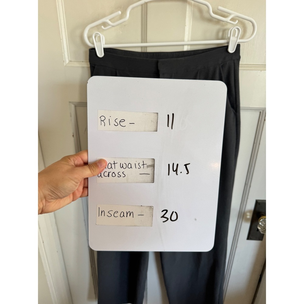 Vuori women's gray Elevation wide leg pant size medium - Picture 10 of 12